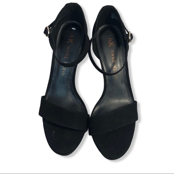 Anne Klein Vaughn Platform Sandals - Picture 3 of 8